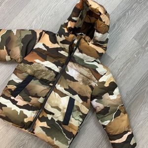 Molo 100% down boys winter jacket